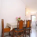 Appartamento With A Parking Space Cavtat, Dubrovnik - 8993 Mlini